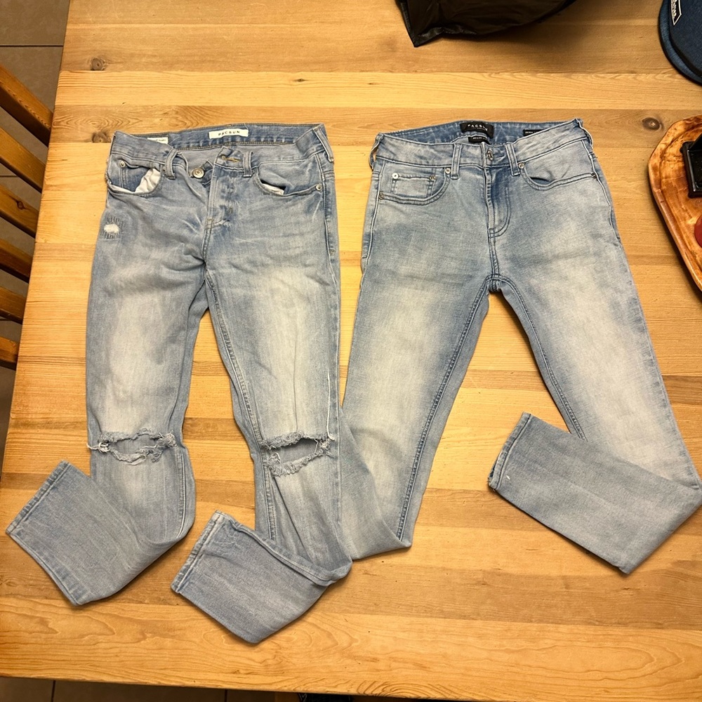 Two Pairs of Pacsun Skinny Jeans (28x30)